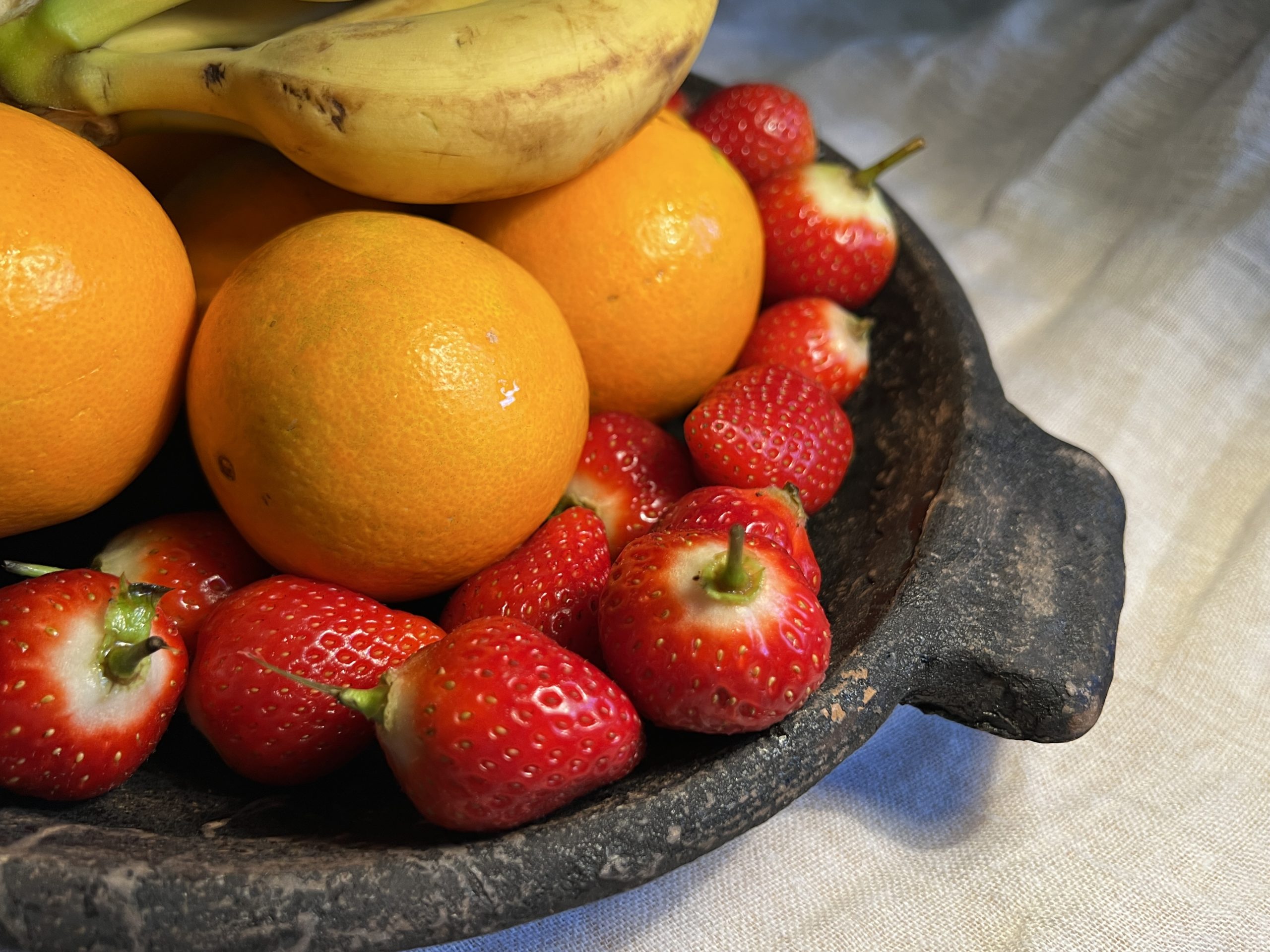 Makra Terracotta Shallow Tray Makra Terracotta Shallow Tray